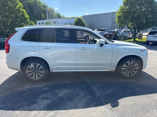 Used 2022 Volvo XC90 T6 Momentum AWD/4WD image 7