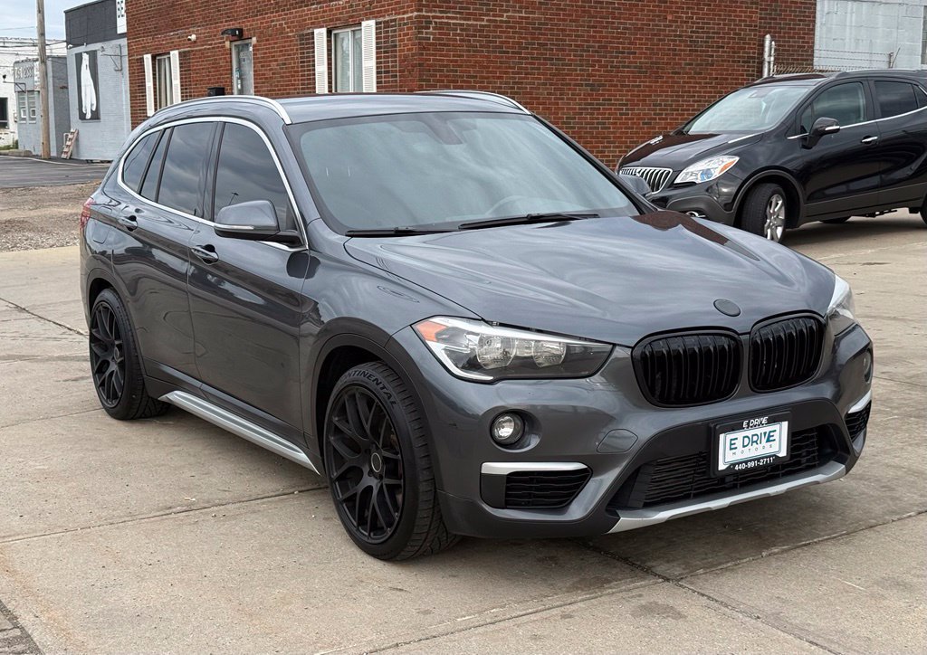 Used 2018 BMW X1 xDrive28i AWD/4WD image 4