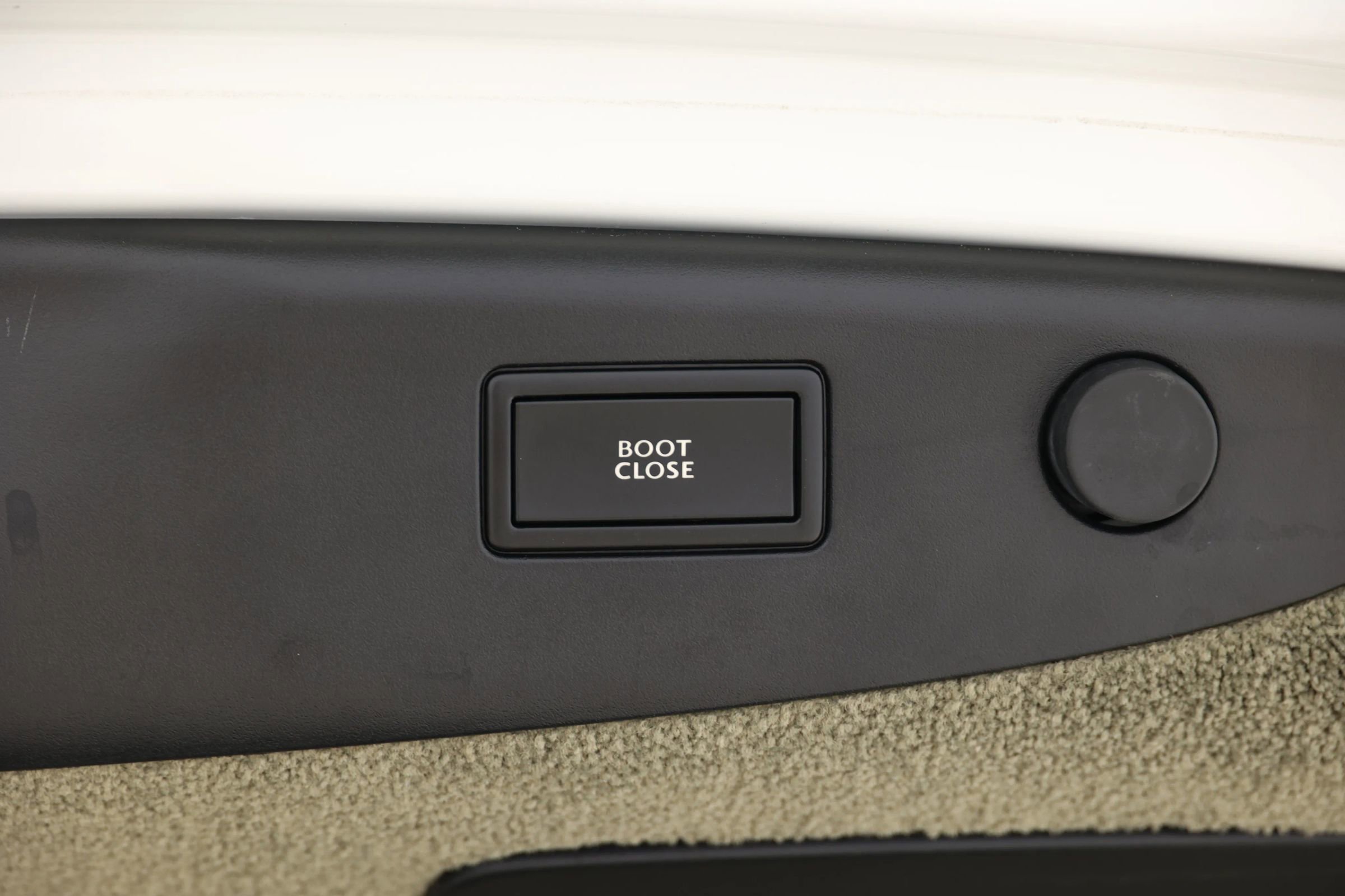 Used 2014 Bentley Flying Spur W12 image 53