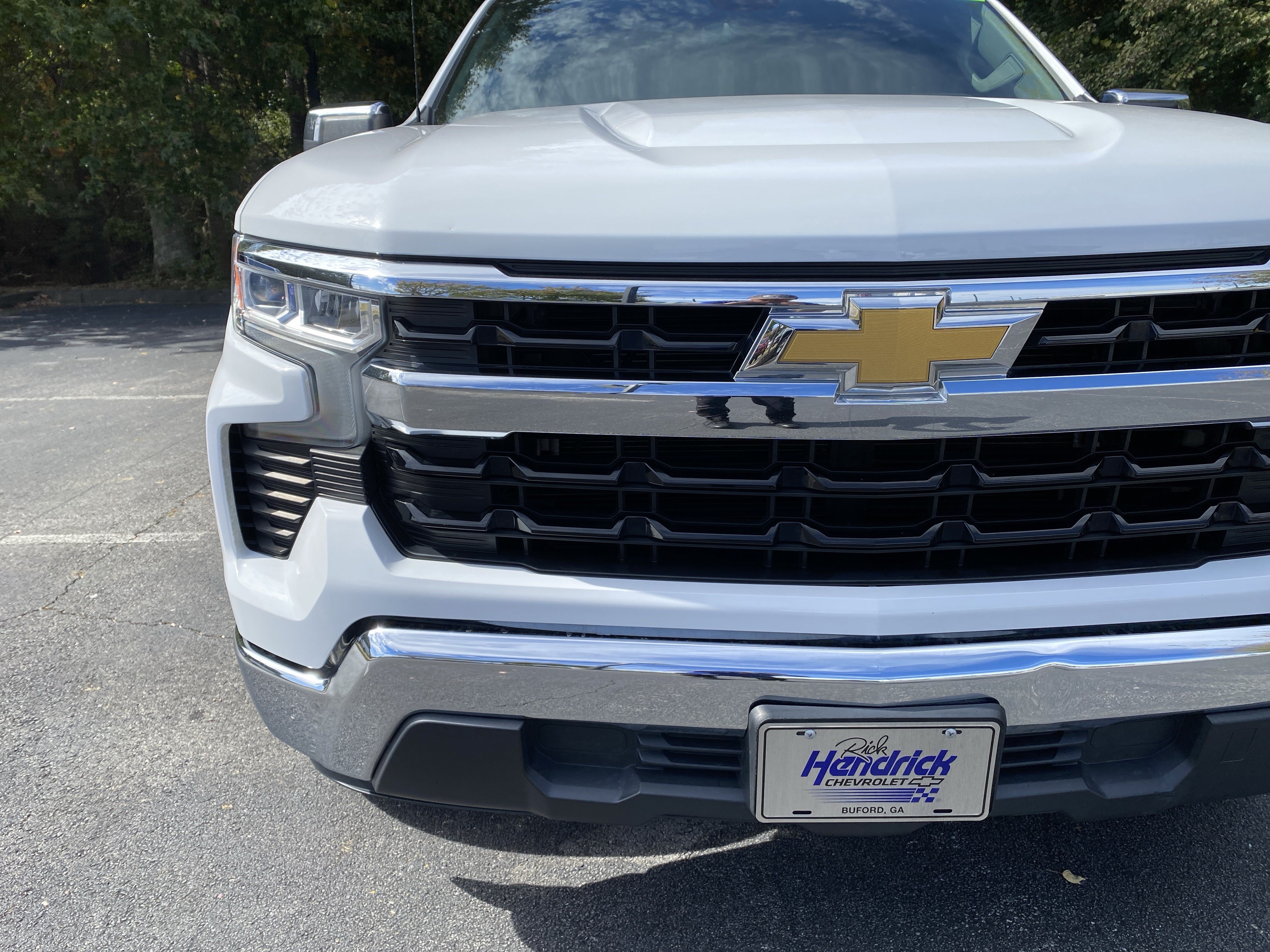 Used 2023 Chevrolet Silverado 1500 LT RWD image 14