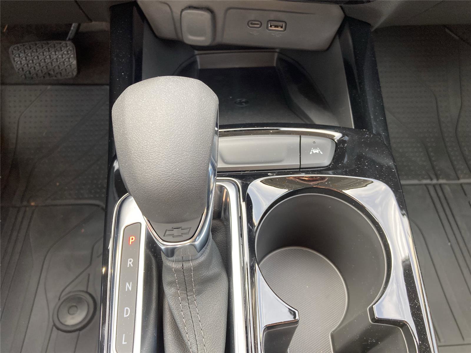 New 2026 Chevrolet Trax ACTIV w/ Sunroof Package image 28