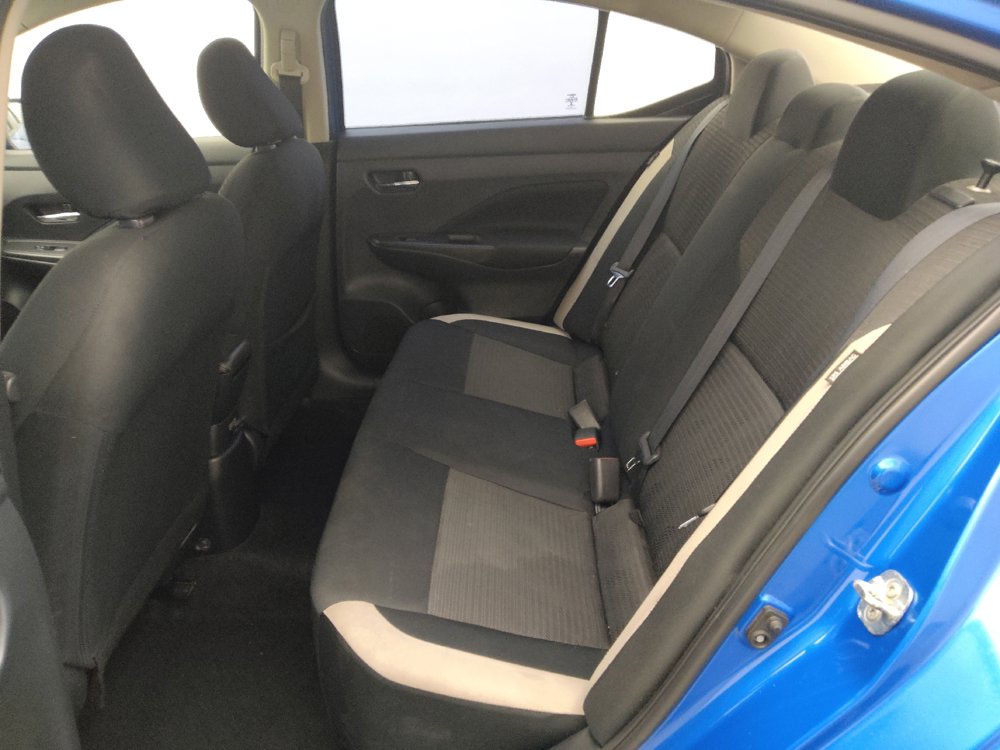 Used 2021 Nissan Versa SV FWD image 18