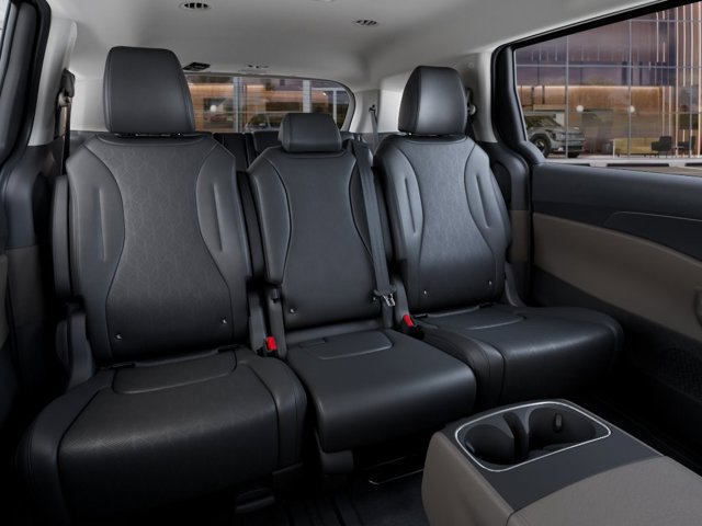 New 2026 Kia Carnival FWD image 19