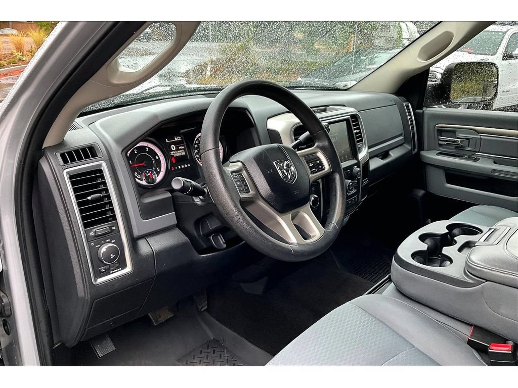 Used 2017 RAM 2500 SLT w/ Cold Weather Group AWD/4WD image 14