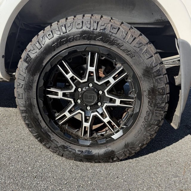 Used 2013 Ford F150 Limited image 3