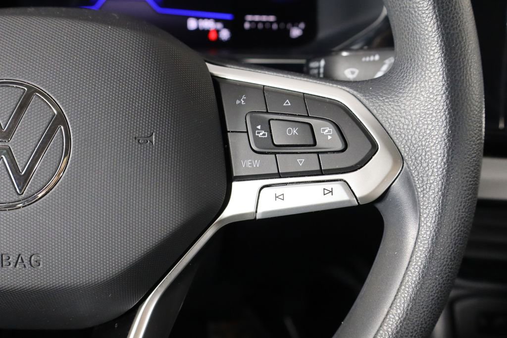 Used 2022 Volkswagen Taos S image 10