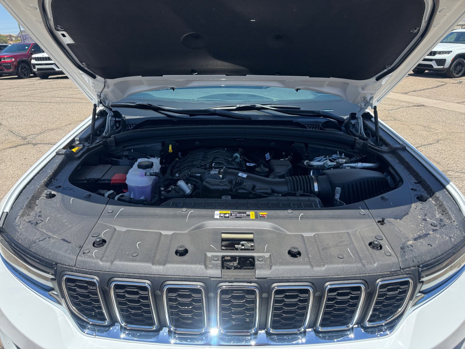 New 2026 Jeep Grand Cherokee Laredo w/ MOPAR Finishing Package RWD image 21