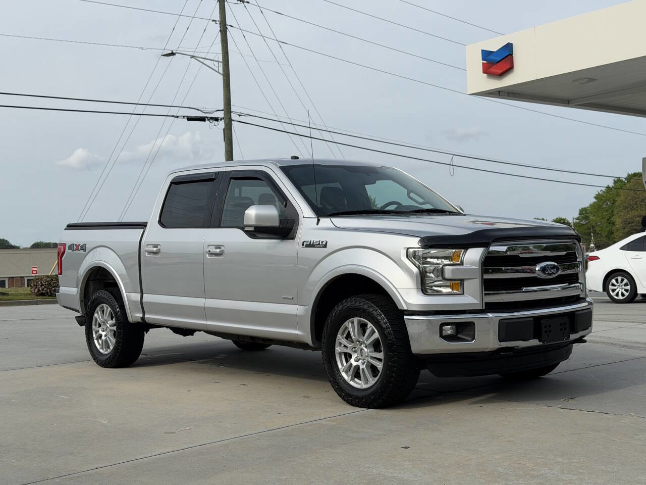 Used 2016 Ford F150 Lariat AWD/4WD image 3