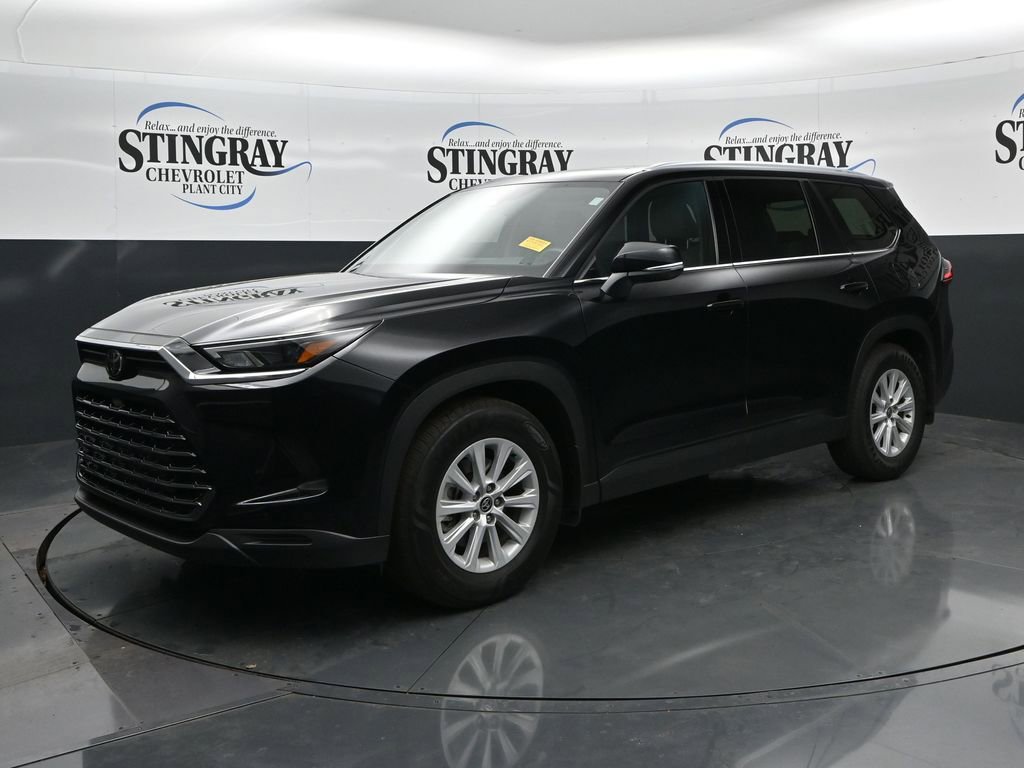 Used 2026 Toyota Grand Highlander FWD image 3