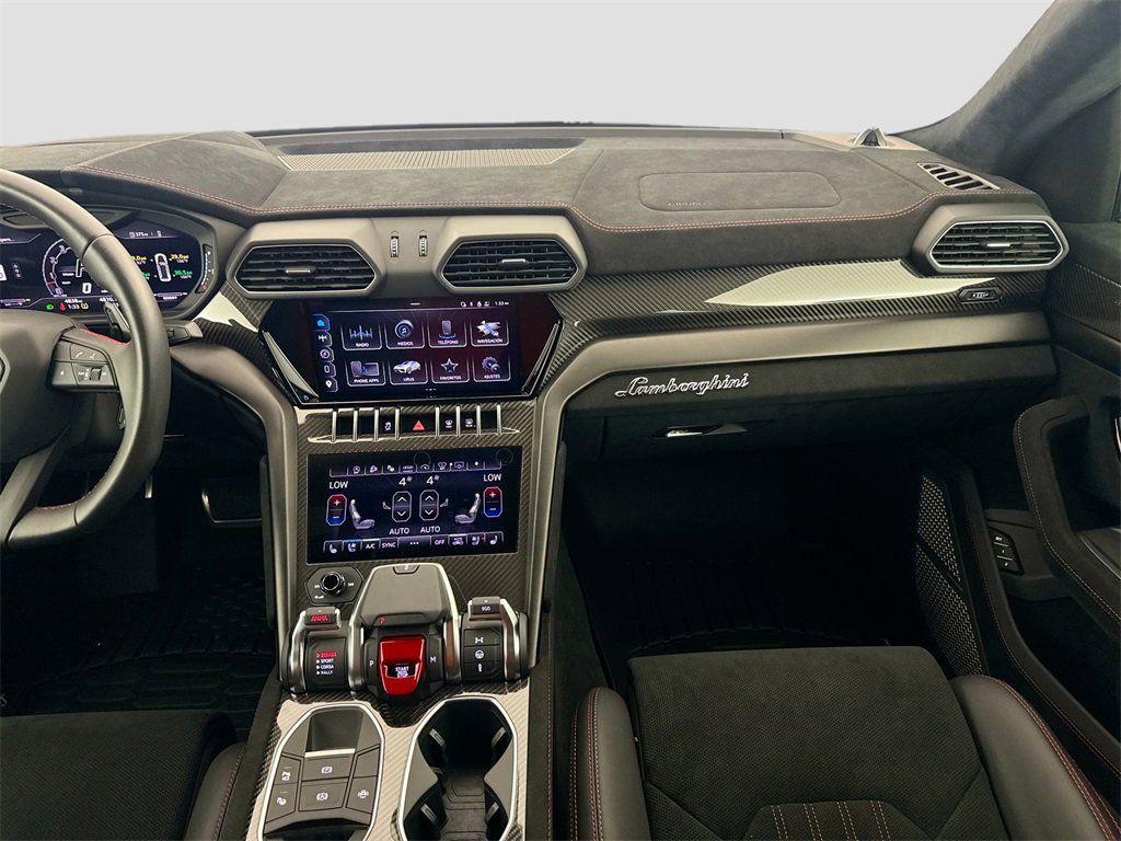 Used 2023 Lamborghini Urus Performante image 25