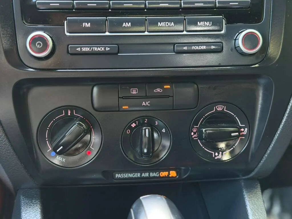 Used 2013 Volkswagen Jetta S FWD image 8