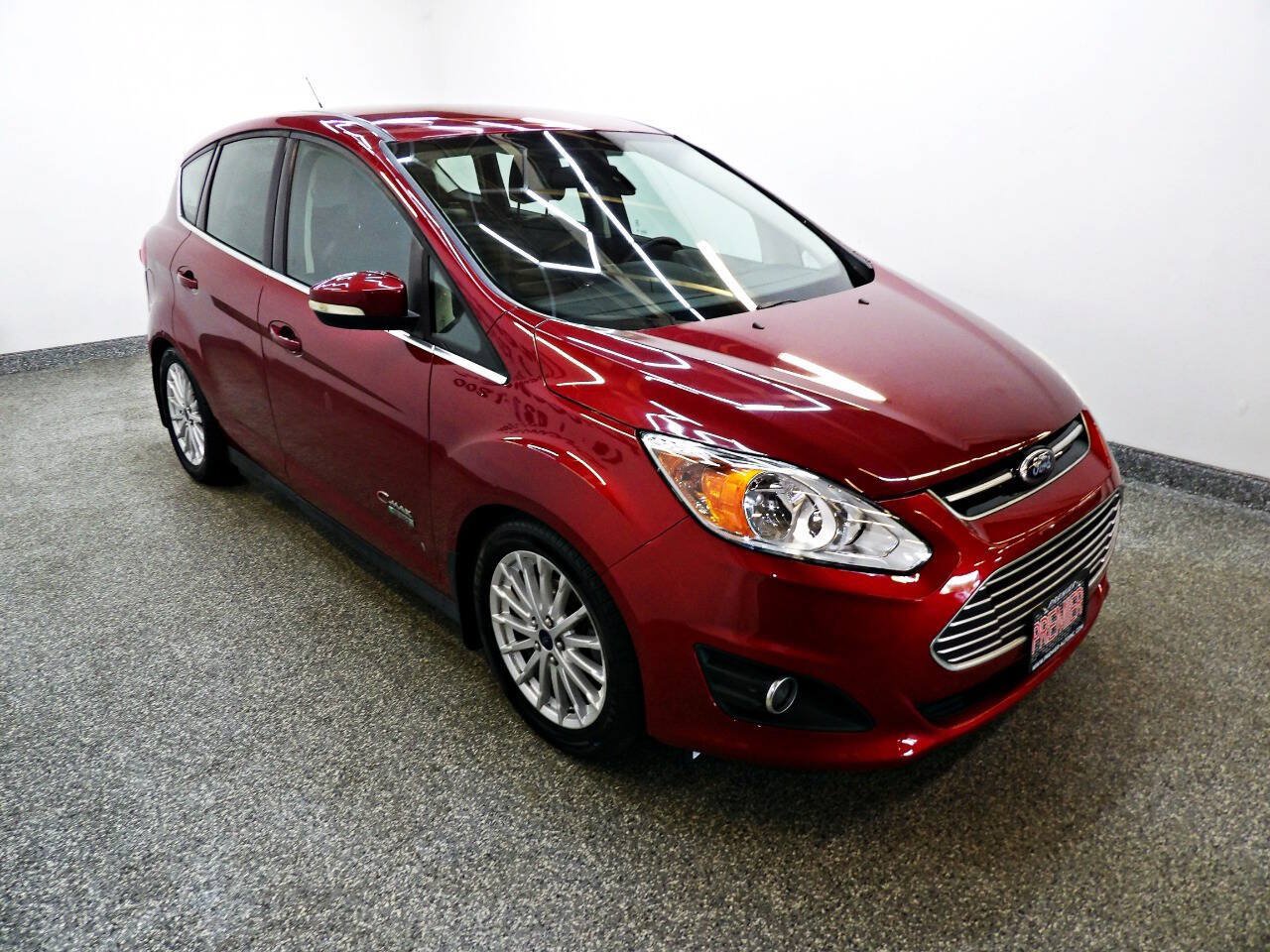 Used 2016 Ford C-MAX Energi SEL w/ Equipment Group 302A FWD image 3