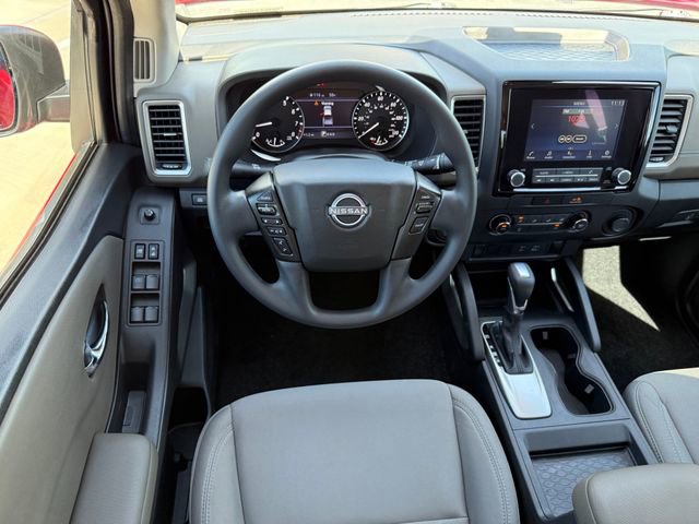 Used 2022 Nissan Frontier SV image 27