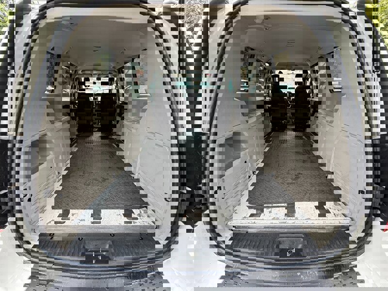 Used 2012 RAM C/V image 11