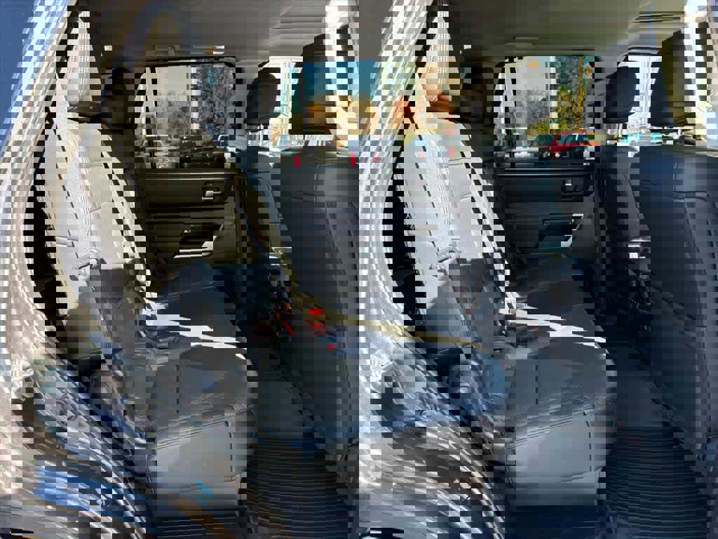 Used 2023 Toyota Sequoia Limited image 7