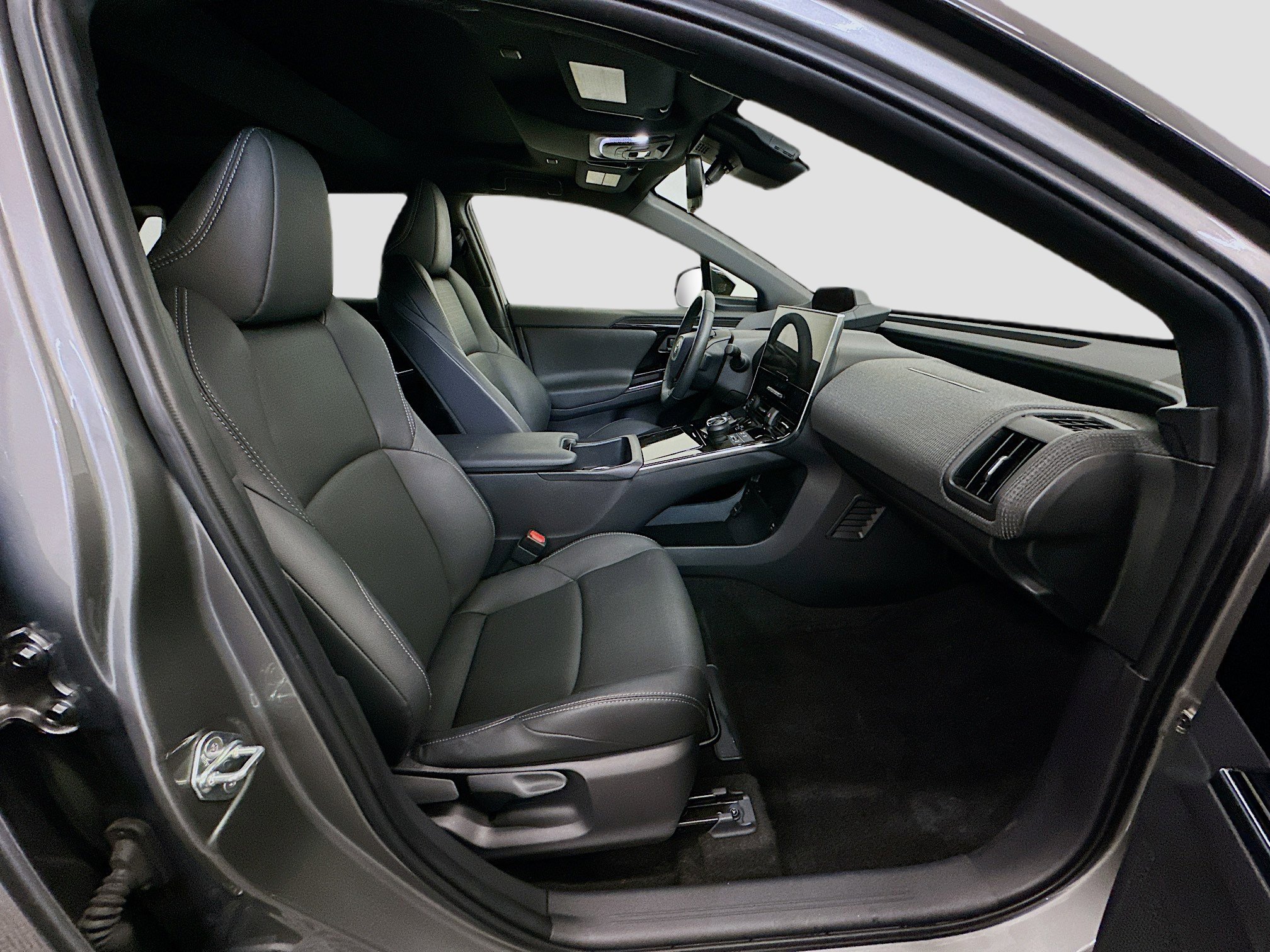 Used 2023 Toyota bZ4X Limited w/ Weather Package AWD/4WD image 34