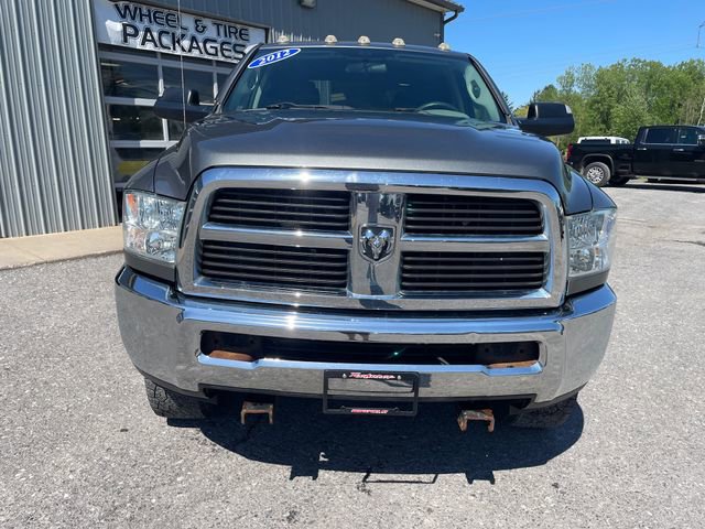 Used 2012 RAM 2500 ST w/ Chrome Appearance Group AWD/4WD image 2
