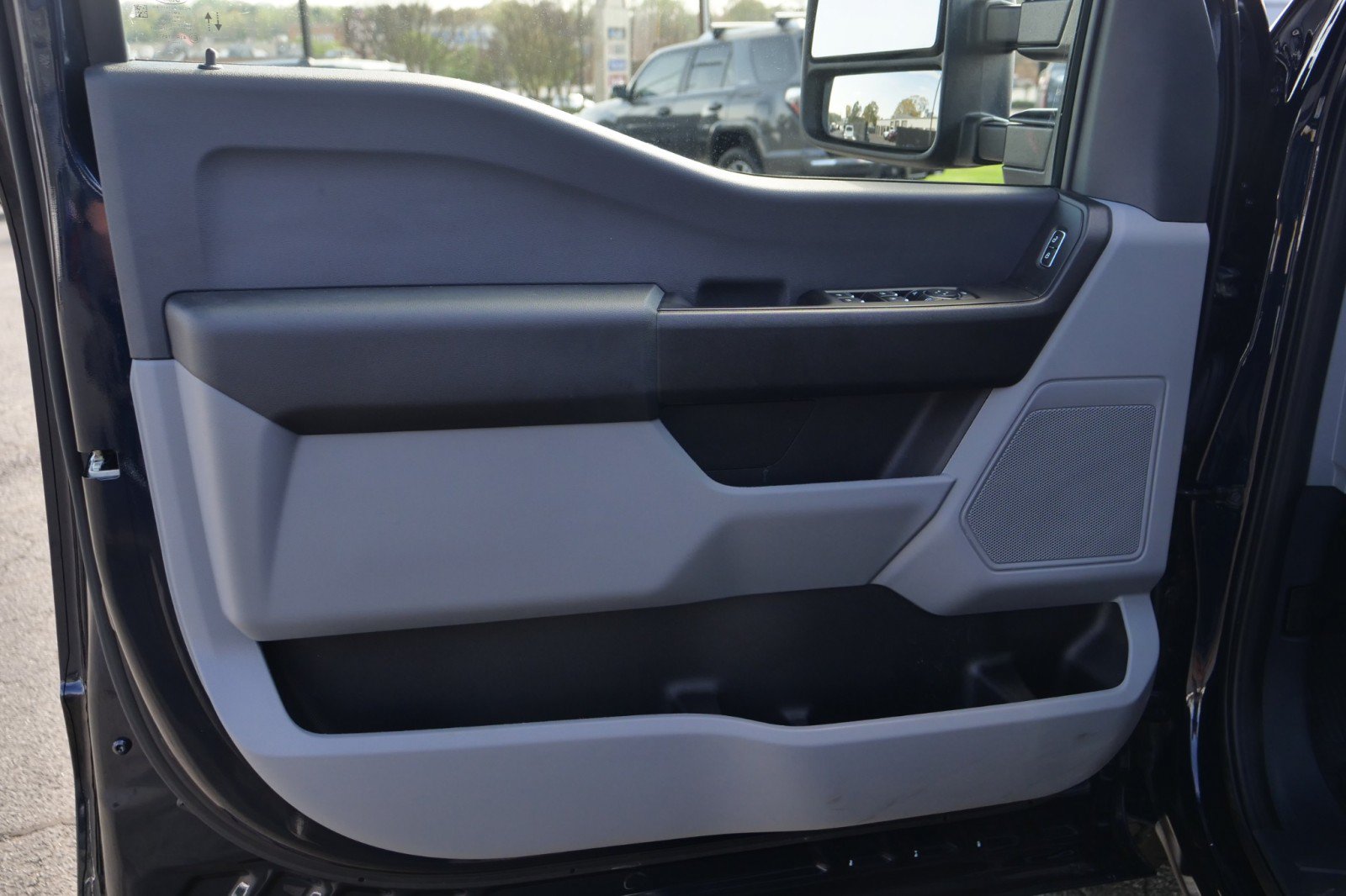 Used 2024 Ford F350 XL RWD image 14