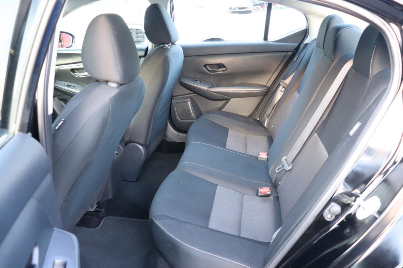 Used 2024 Nissan Sentra SV FWD image 12