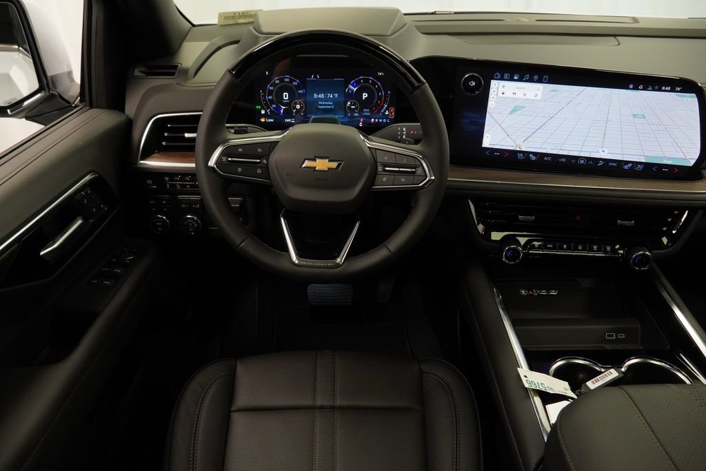 New 2026 Chevrolet Suburban High Country AWD/4WD image 15