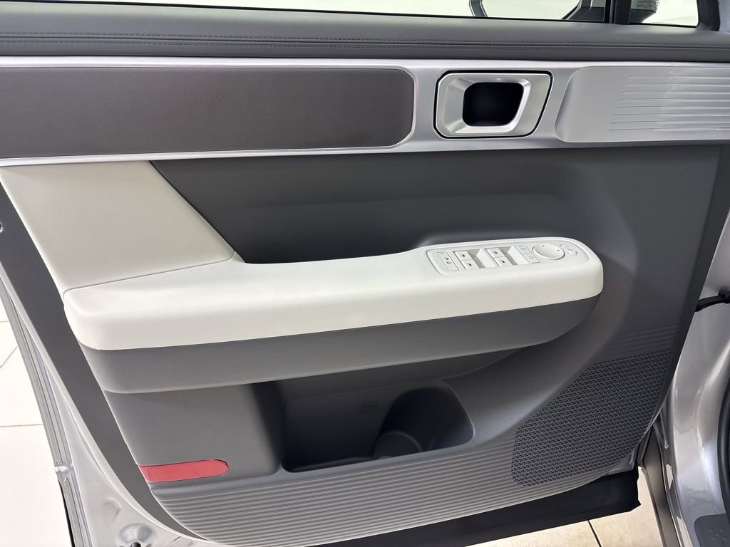 New 2026 Hyundai Santa Fe SE FWD image 16