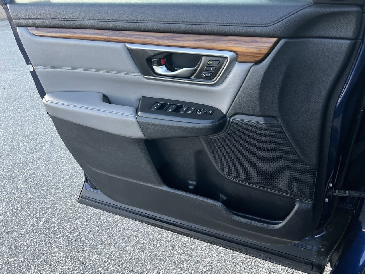 Used 2019 Honda CR-V EX-L image 15