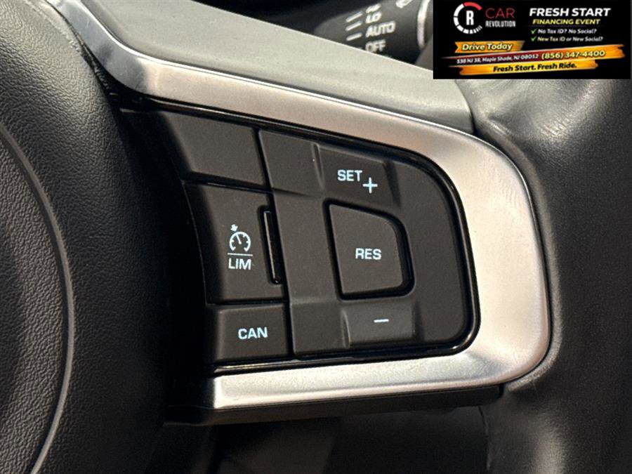 Used 2020 Jaguar E-PACE R-Dynamic S AWD/4WD image 26