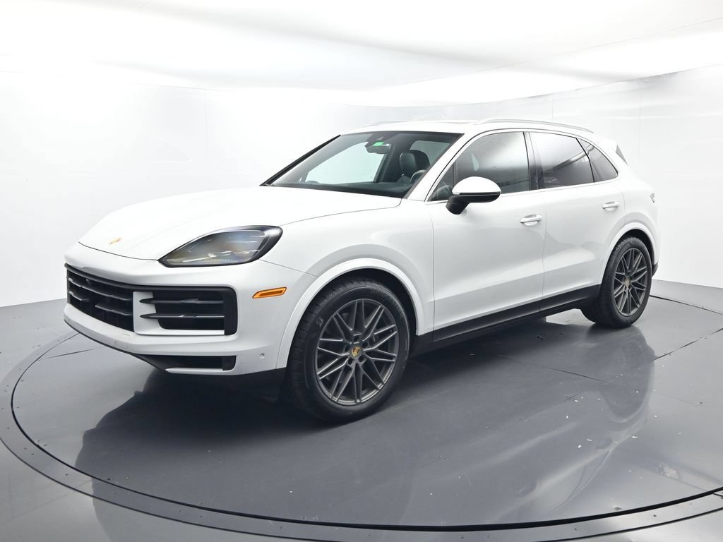 Certified 2024 Porsche Cayenne AWD/4WD image 1