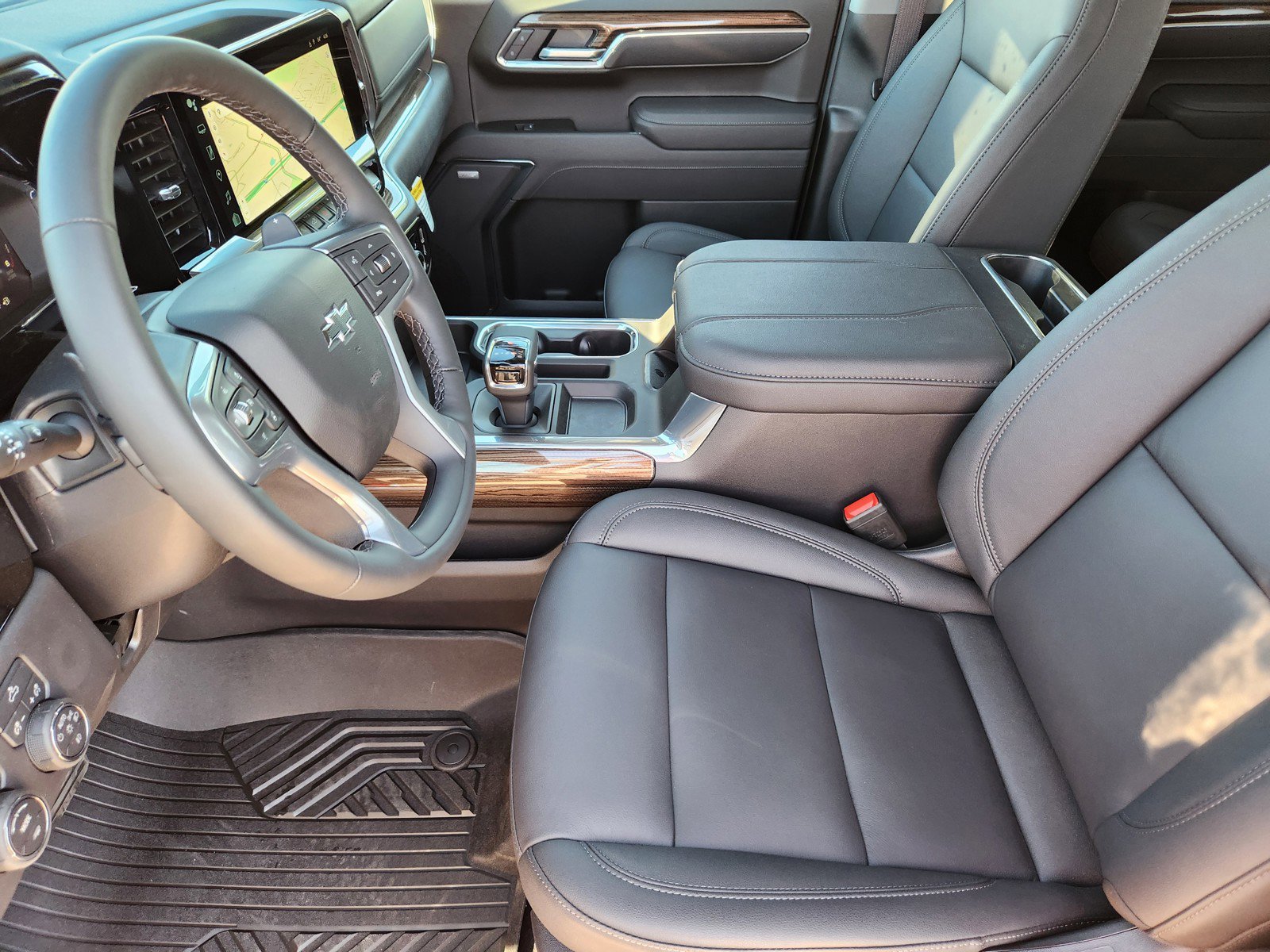 New 2026 Chevrolet Silverado 1500 LT Trail Boss w/ Convenience Package II image 9