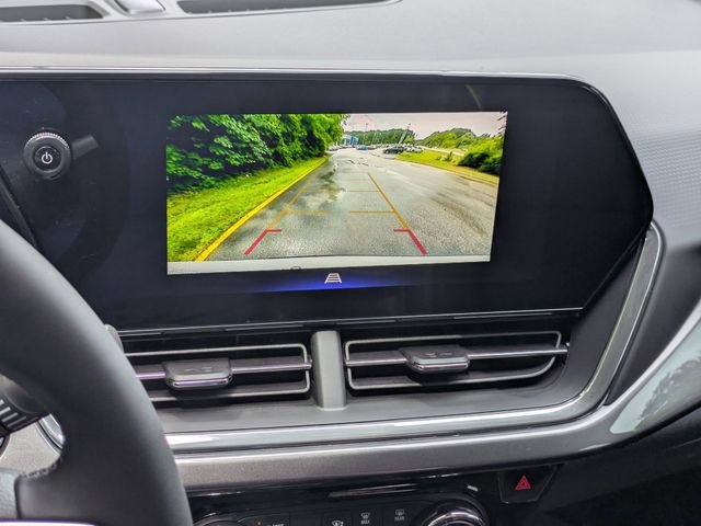 New 2026 Chevrolet Trax ACTIV w/ Sunroof Package FWD image 18