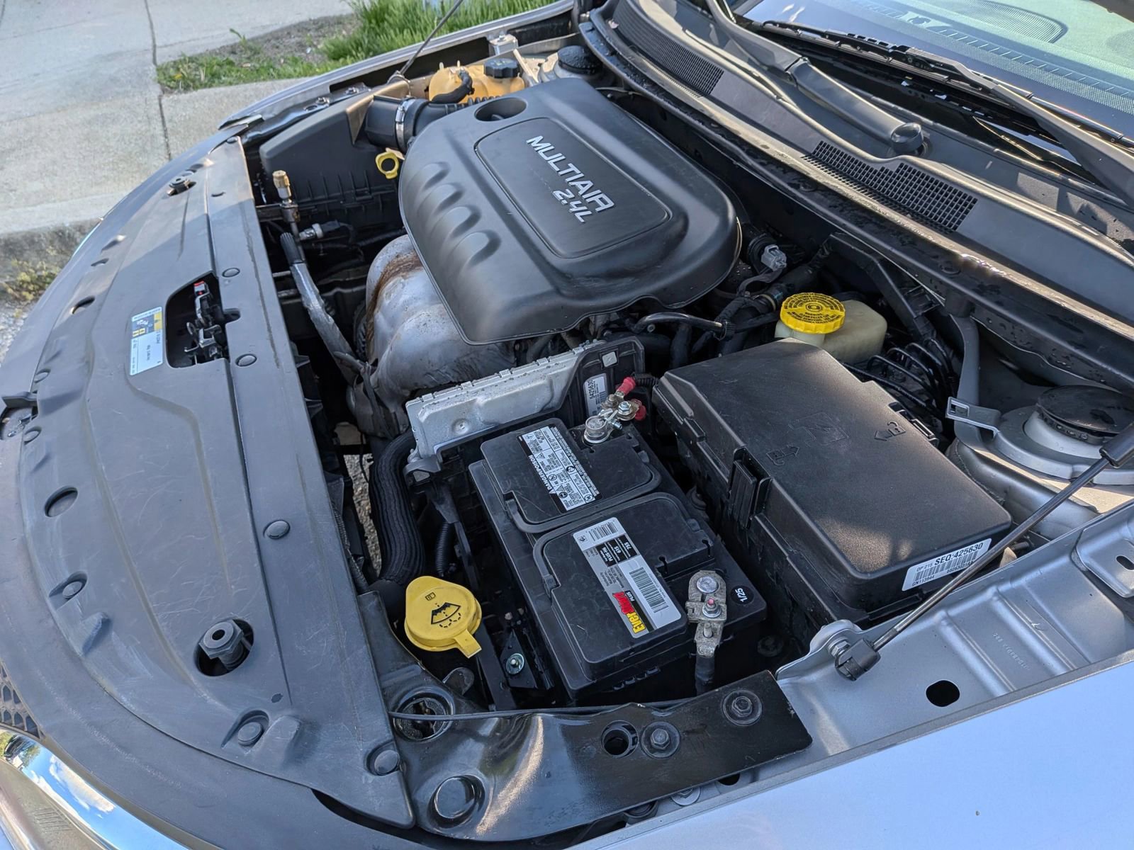 Used 2016 Chrysler 200 Limited w/ Anniversary Edition FWD image 17