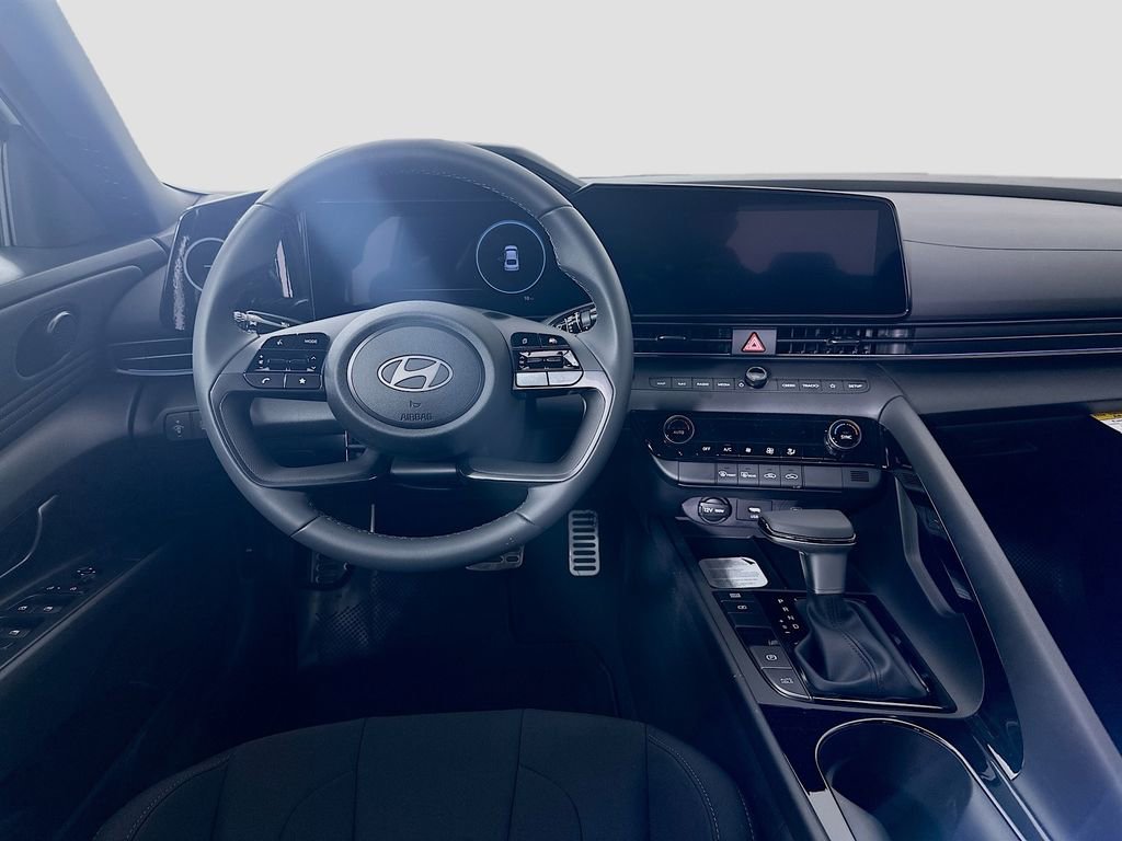 New 2026 Hyundai Elantra Sport w/ Cargo Package image 18