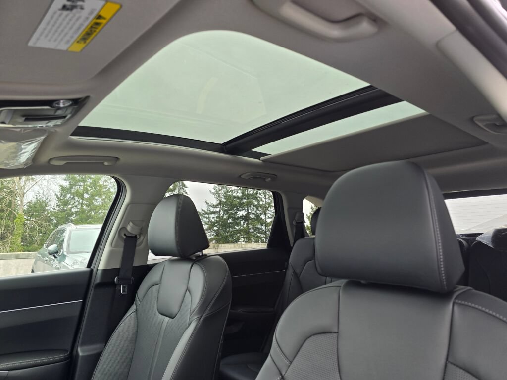 New 2026 Kia Sorento S w/ S Panoramic Sunroof Package FWD image 23