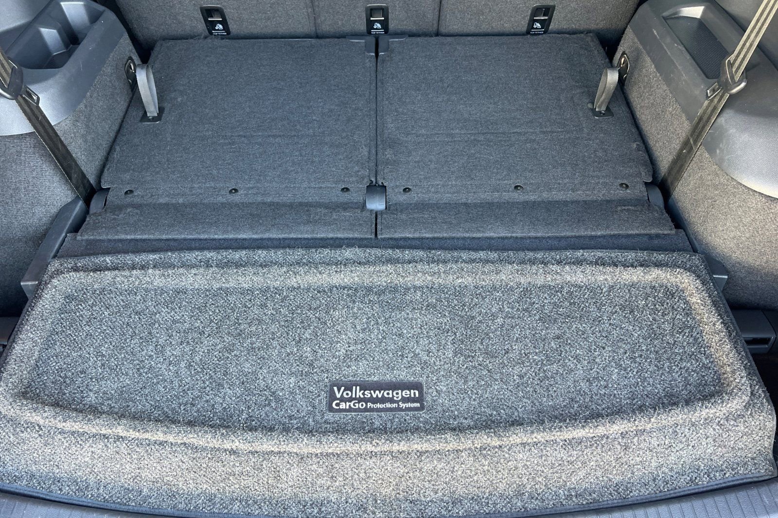 Used 2019 Volkswagen Tiguan SE w/ Panoramic Sunroof Package image 16