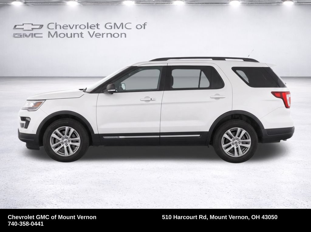 Used 2019 Ford Explorer XLT w/ Equipment Group 202A AWD/4WD image 27