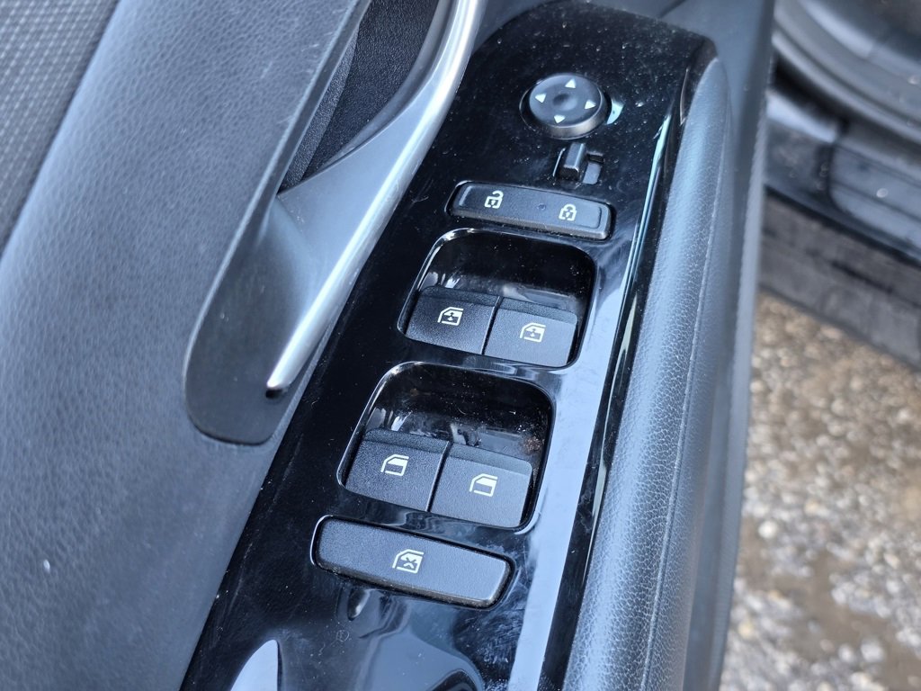 Used 2023 Hyundai Tucson Limited w/ Winter Package image 19