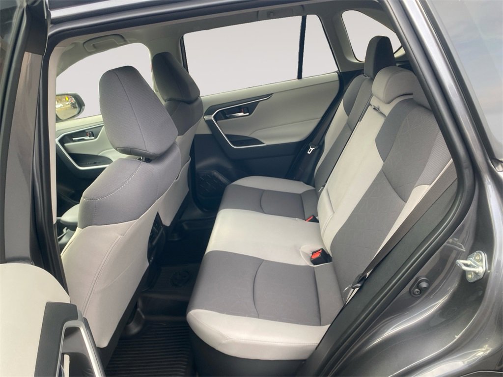 Used 2025 Toyota RAV4 XLE image 13