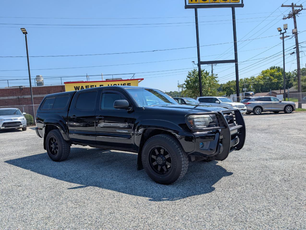 Used 2013 Toyota Tacoma PreRunner w/ SR5 Pkg RWD image 3