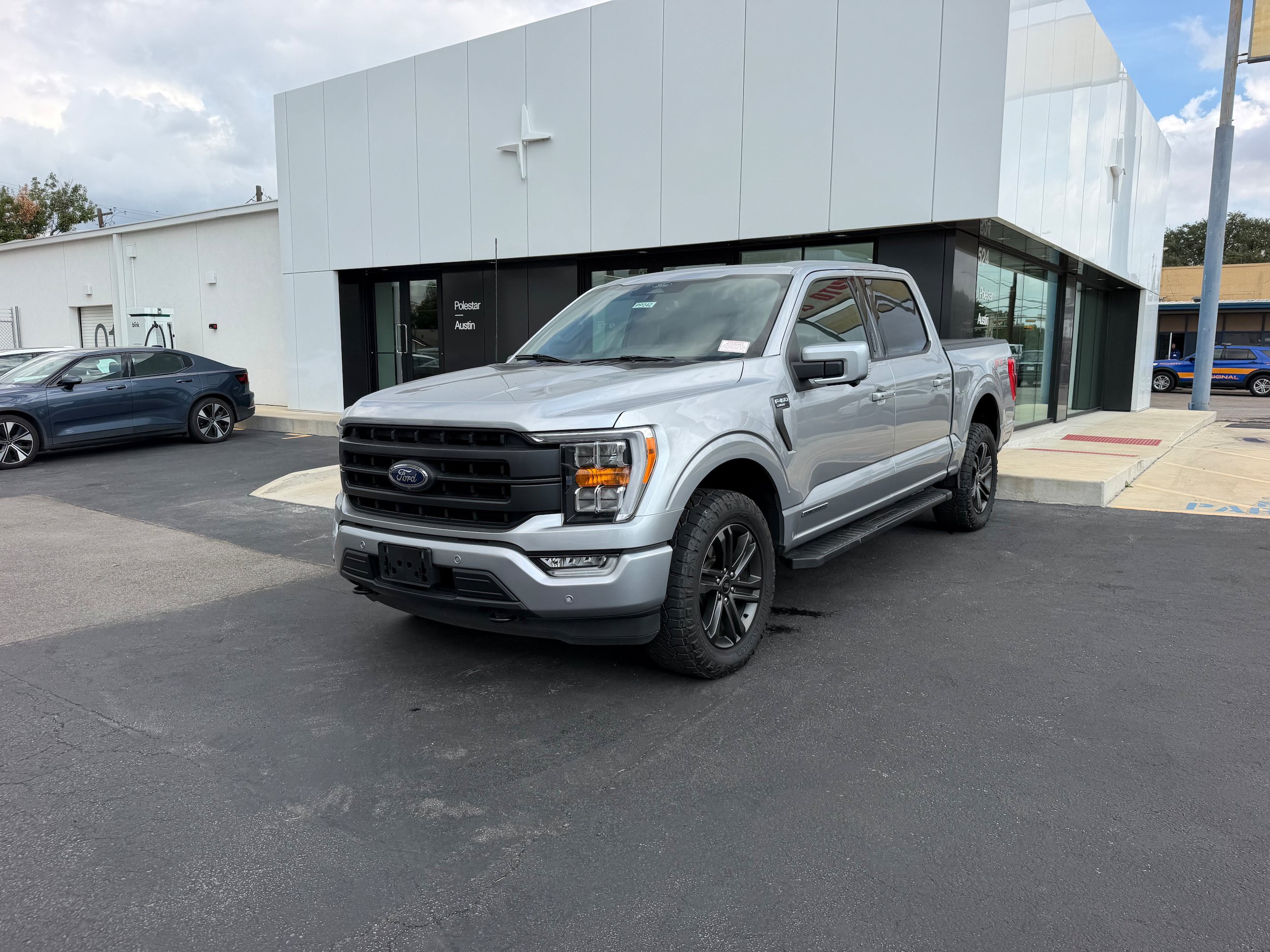 Used 2022 Ford F150 Lariat AWD/4WD image 2