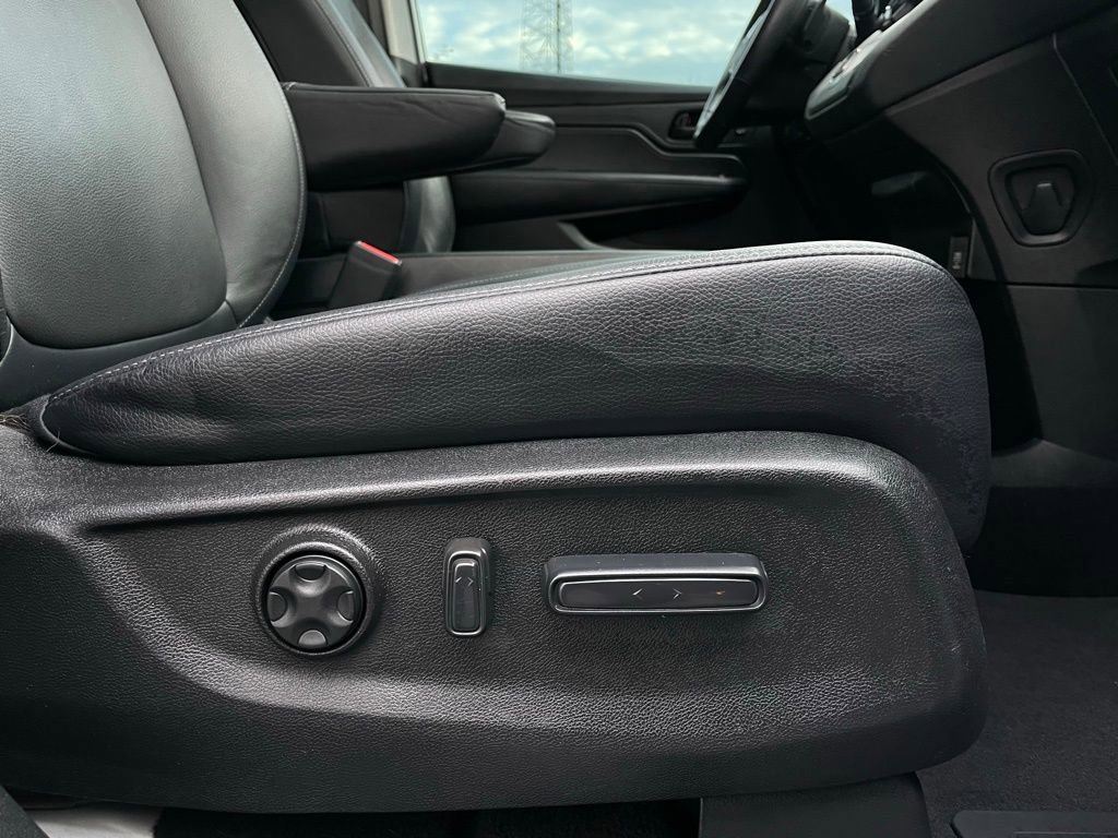 Used 2023 Honda Odyssey EX-L image 31