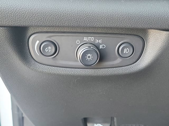 Used 2018 Buick Regal Essence FWD image 21