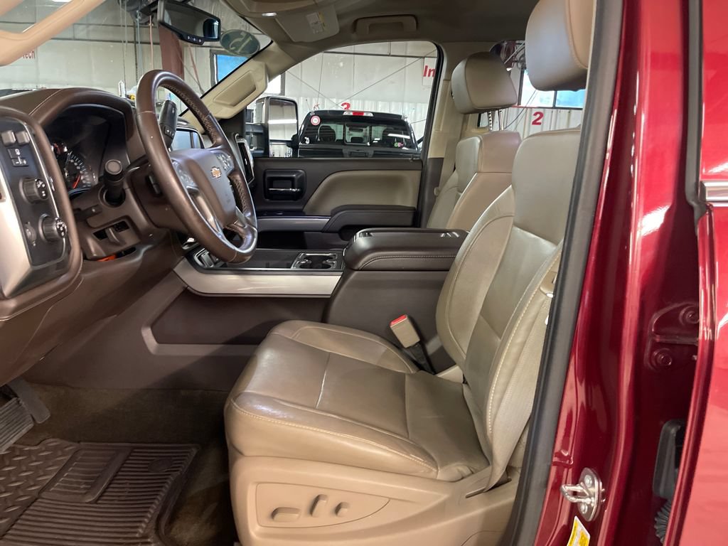 Used 2015 Chevrolet Silverado 2500 LTZ w/ Duramax Plus Package AWD/4WD image 13