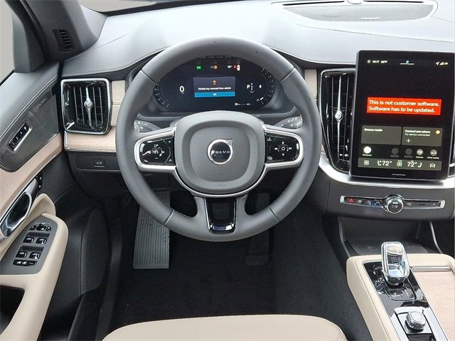 New 2026 Volvo XC90 B6 Plus w/ Protection Package Premier image 5