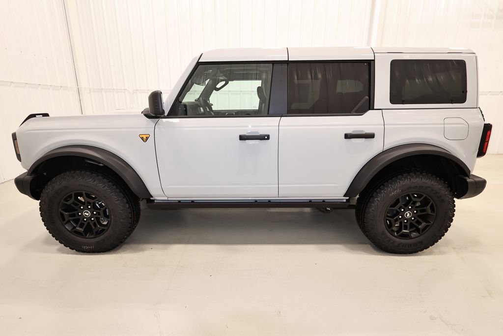 New 2026 Ford Bronco Badlands image 6