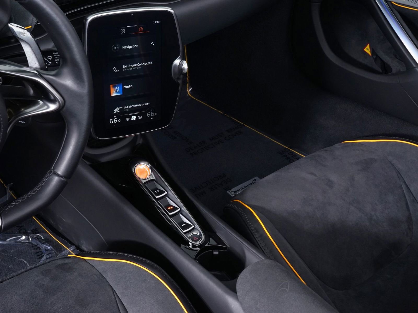 Used 2025 McLaren Artura Spider image 29