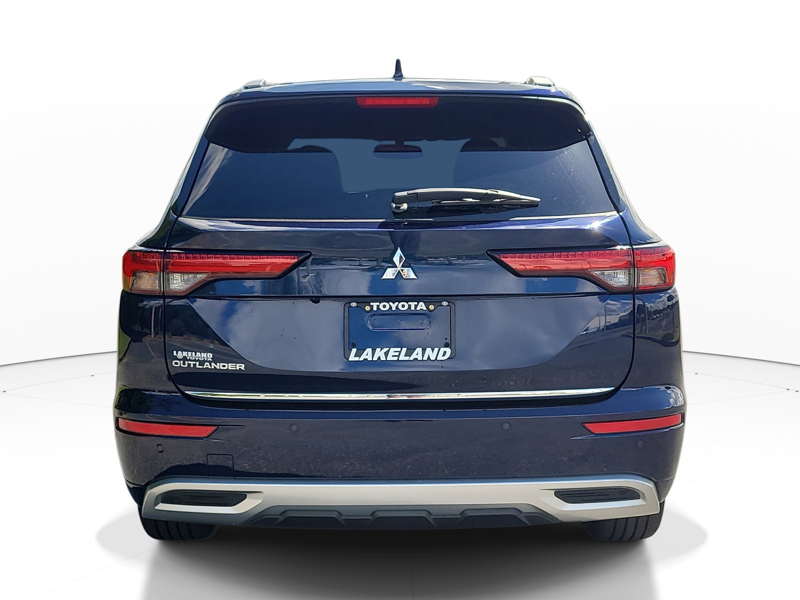 Used 2023 Mitsubishi Outlander SEL FWD image 6