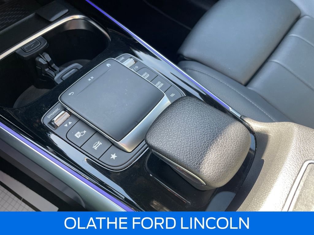 Used 2021 Mercedes-Benz GLB 250 4MATIC w/ Premium Package image 28