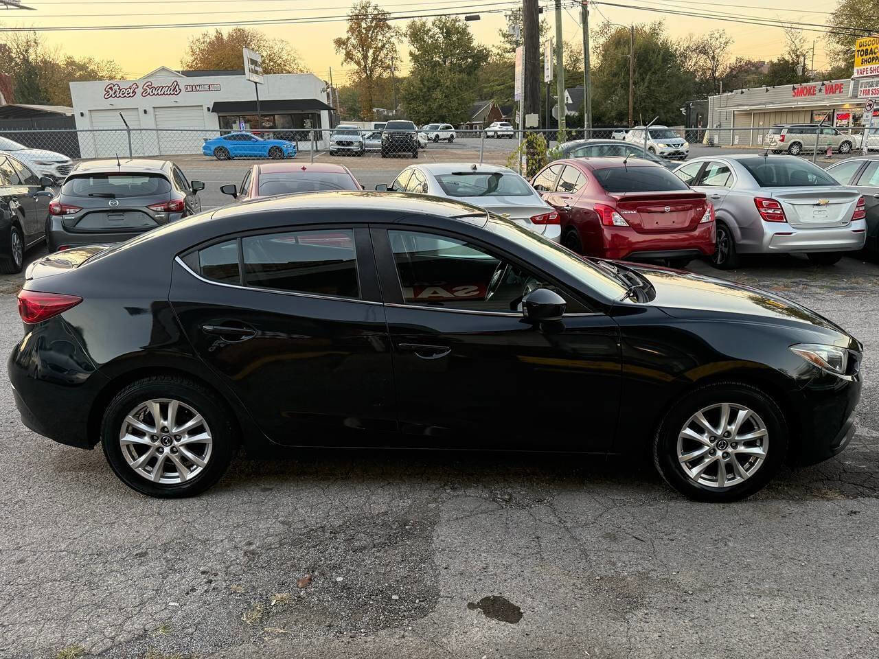 Used 2014 MAZDA MAZDA3 i Touring image 6