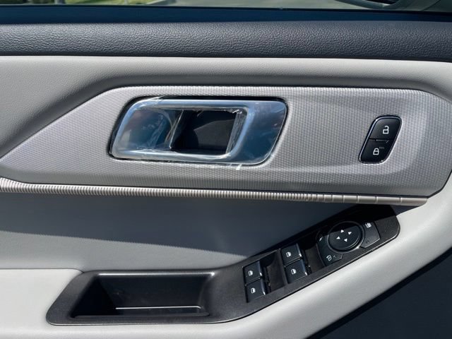 New 2026 Ford Explorer Active w/ Active Comfort Package RWD image 19