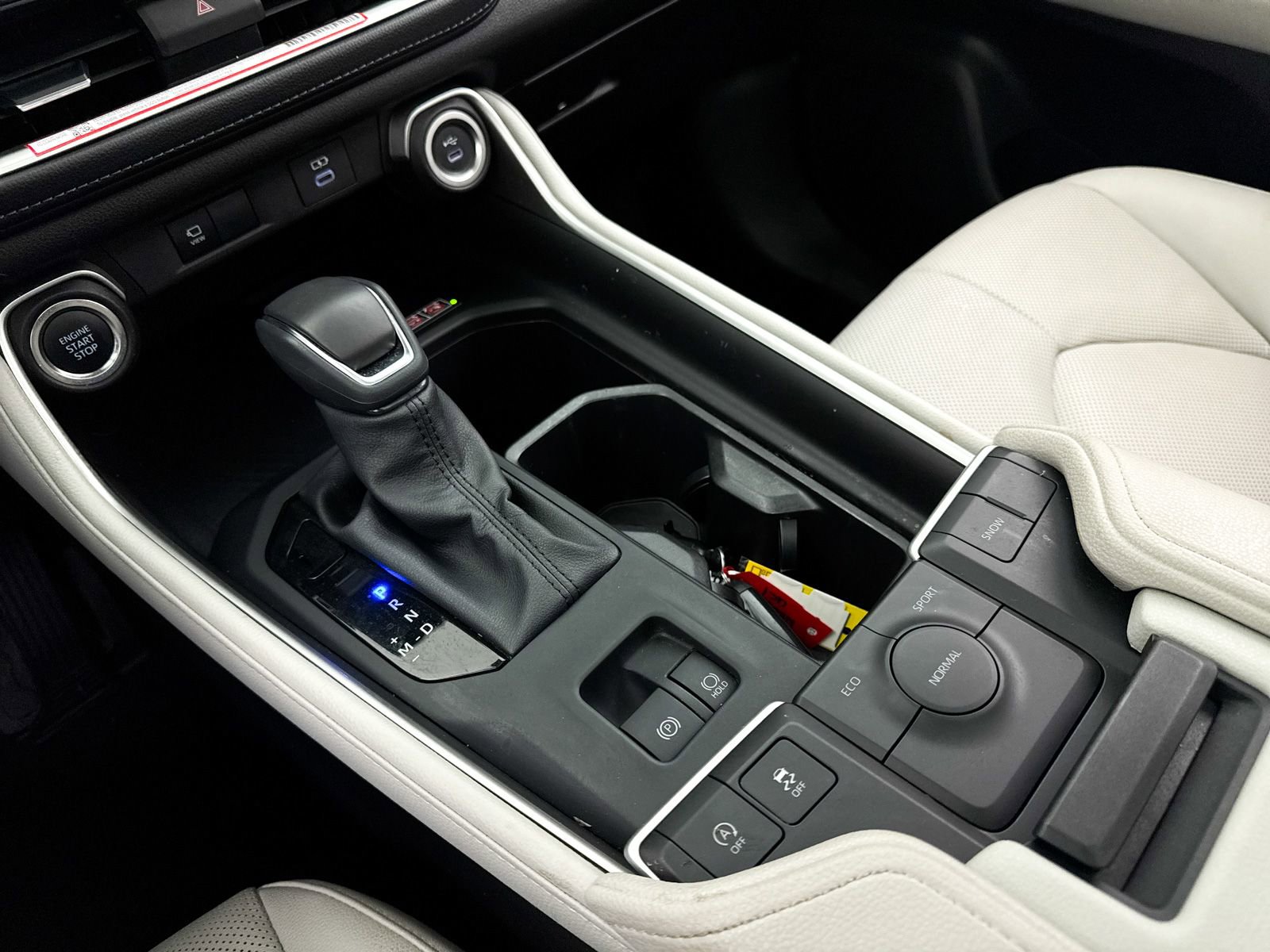 Used 2025 Toyota Grand Highlander FWD image 28